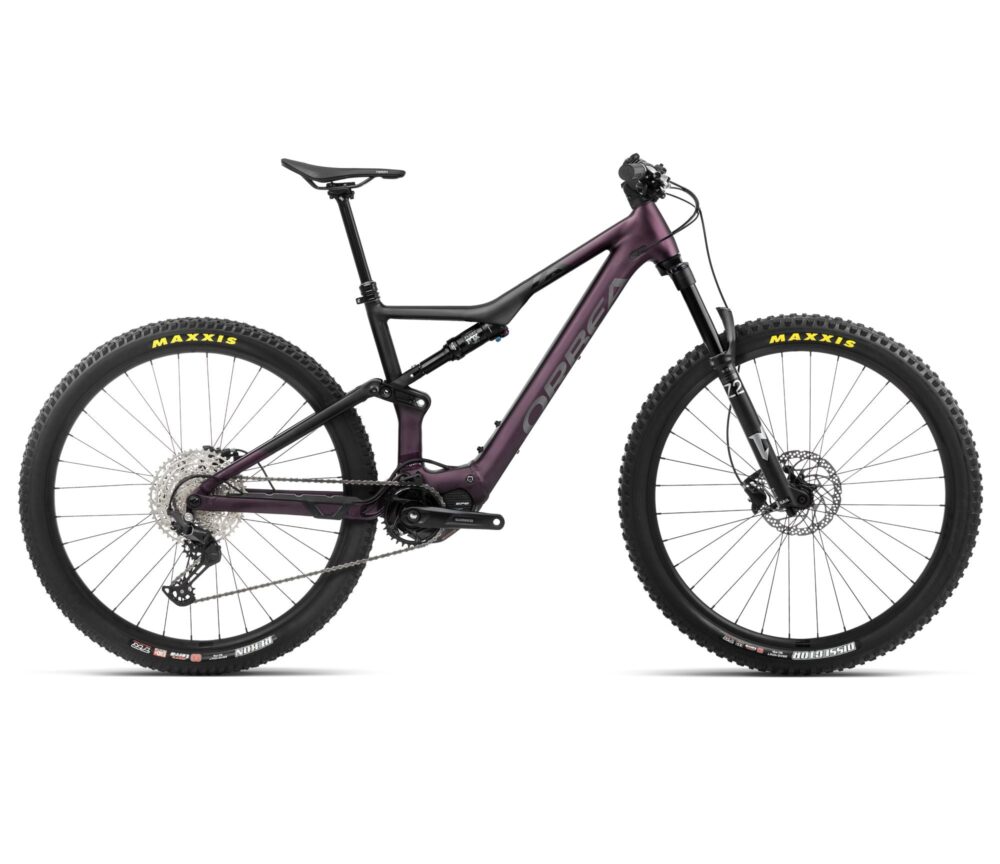 2e5a5c09e834e0d822b2d0e8bdf72cf41d158c27_R351TTCC_V7_SIDE_RISE_H30 Orbea RISE H30 Metallic Mulberry-Black (2024)