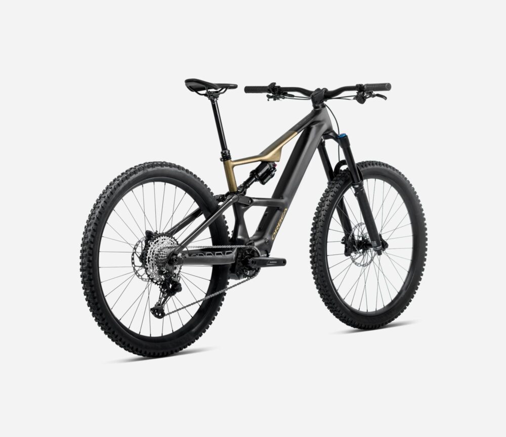 6e9085e1cd94fdbc57ed7bea512a4603bd4c64d1_S335TTCC_ST_BACK_RISE_LT_H10_over_1 Orbea RISE LT H20 (2025) – lekki e-MTB na nowe szlaki