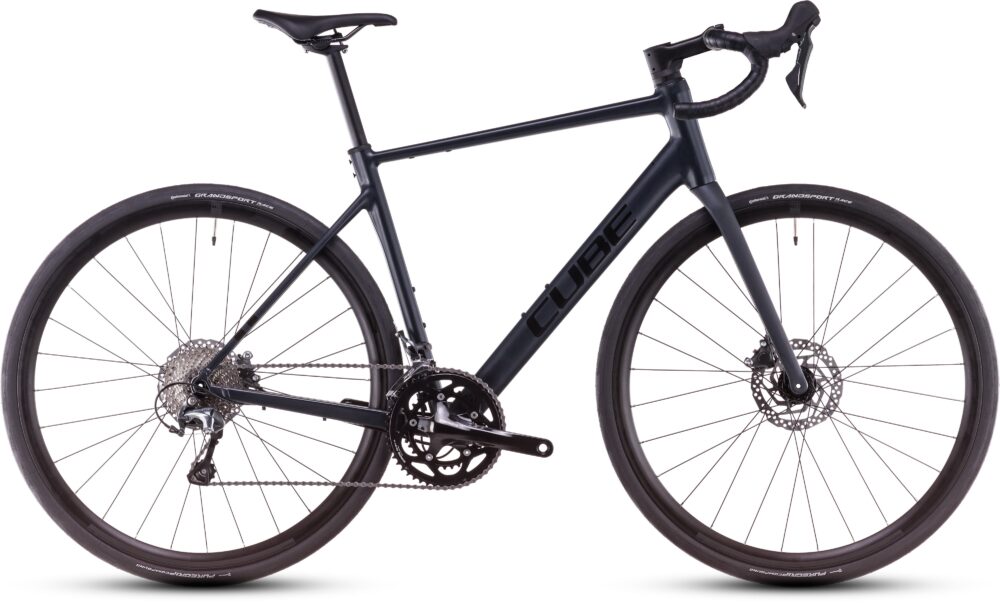 94f9f8ed53af1cfa338ae727a6acaffba7876fb1_cf33a0960f0b7b7fa902a07cbf51883a Cube Attain Race 2025 night´n´black – szosa endurance